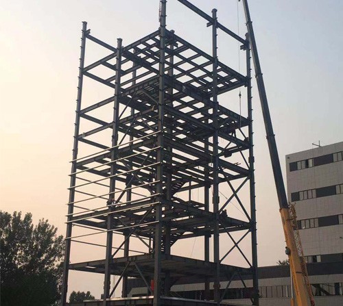 Steel structure multi-layer platform